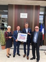 Einweihung des neuen Rathaustraktes in Le Crès mit den Bgm. Christoph Böck, Pierre Bonal  und den Partnerschaftspräsidenten Frau Hupf und Jean-Michel Andre